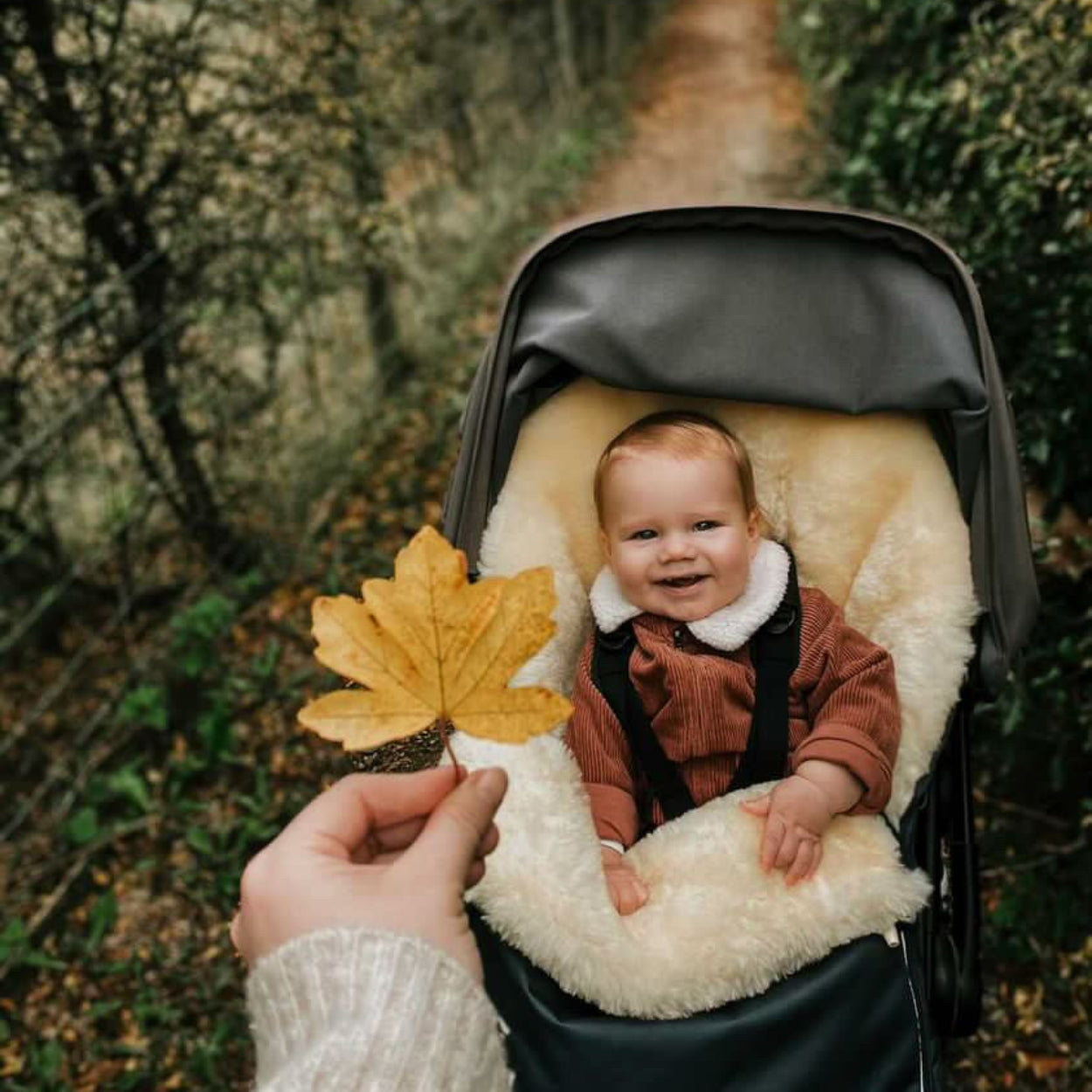 Logo Stroller - Stroller with all-over FF logo with sheepskin