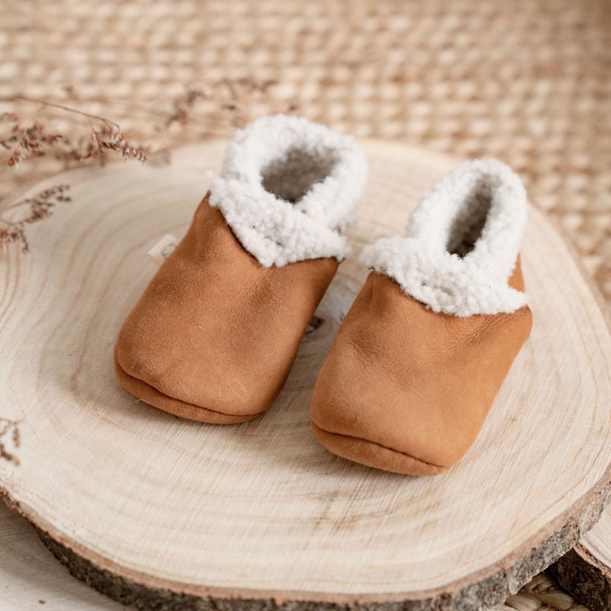 Infant sheepskin booties sale