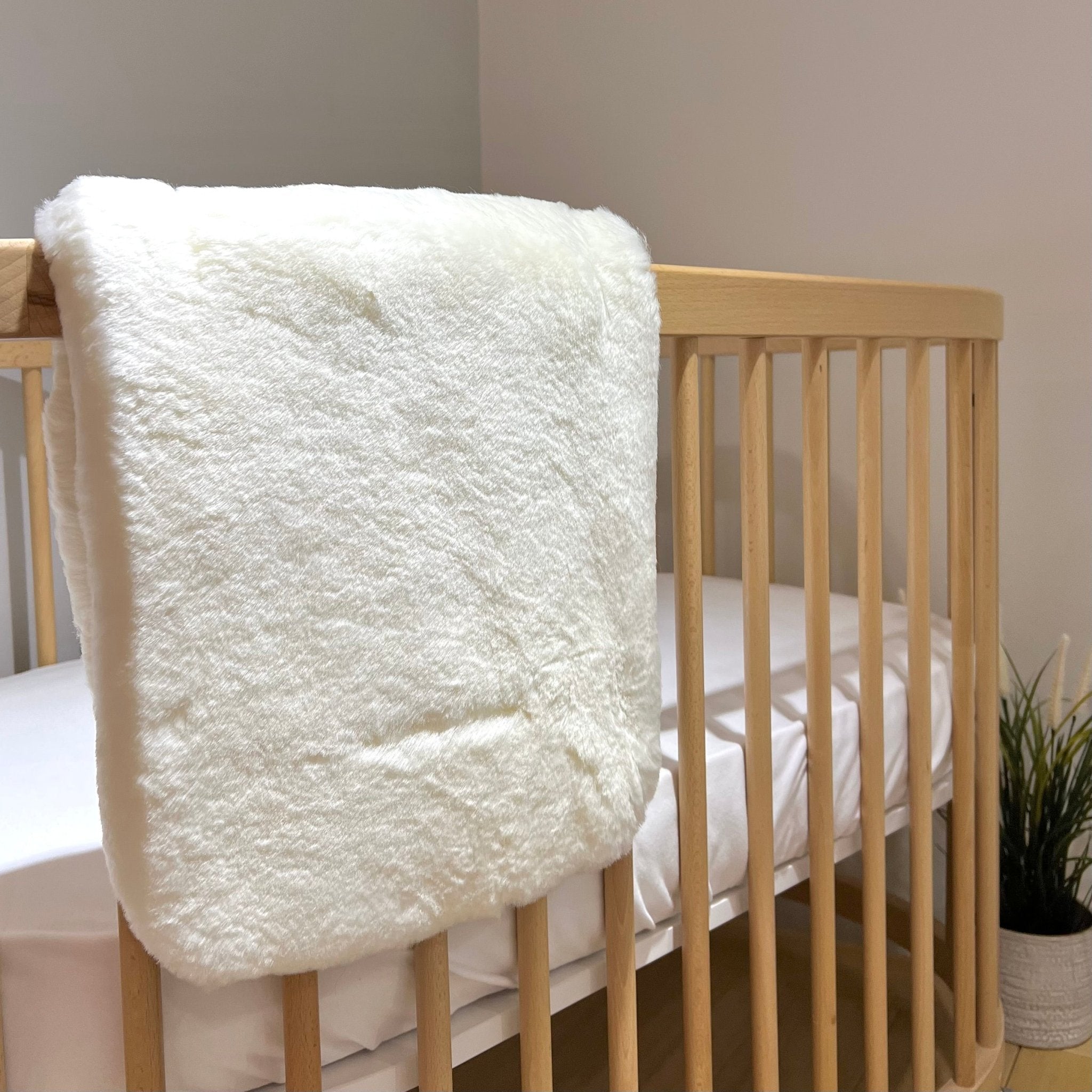 Sheepskin Cot Liners Cot Bed Mattress Toppers Baa Baby