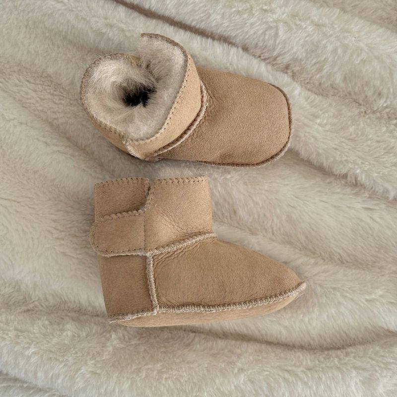 Baa Baby Tabbed Sheepskin Booties | Sand