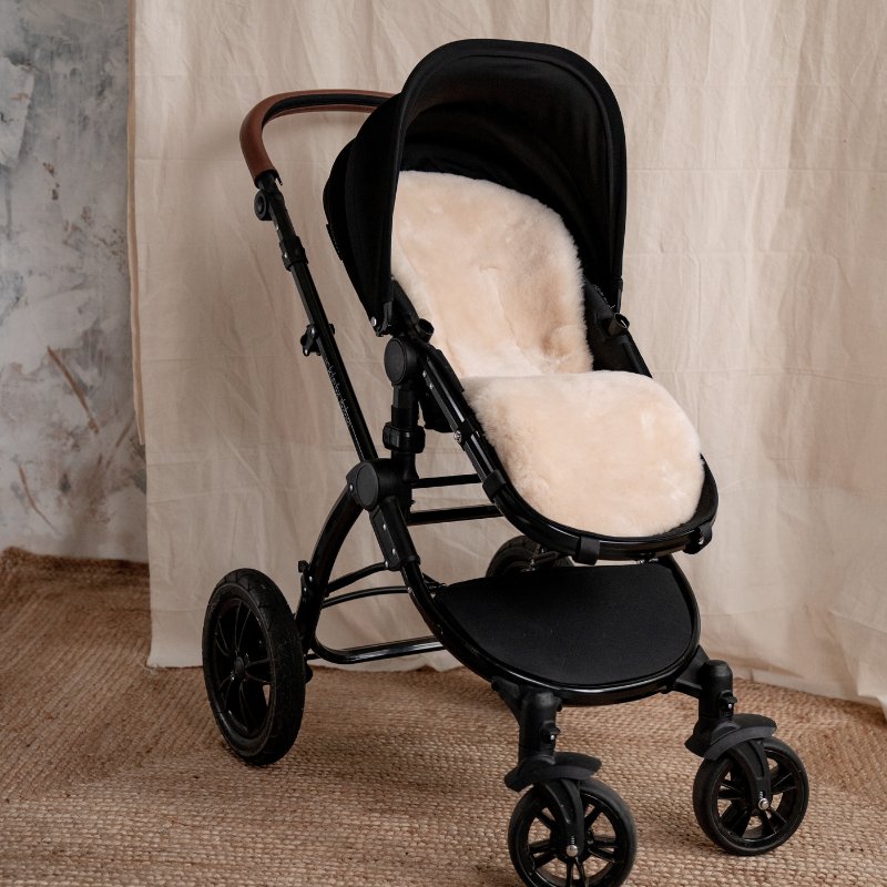 Natural Pale Lambskin in Shorn Milk for Bugaboo™ and Buggies, happy mum and baby